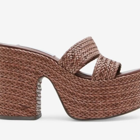 Steve Madden Gianni Woven Platform Sandals - Picture 4 of 5